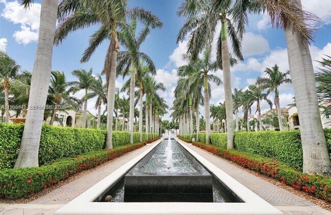 Building Photo - 12450 NW 32nd Manor