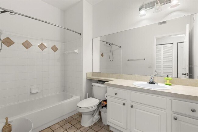 Building Photo - 4207 S Dale Mabry Hwy