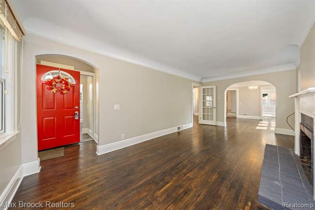 Building Photo - 3216 Garden Ave