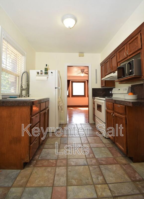 Building Photo - 2617 S 1100 E