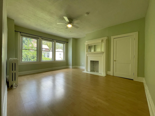 2nd floor living room from doorway - 5859 Nicholson St