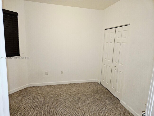 Building Photo - 290 NW 109th Ave