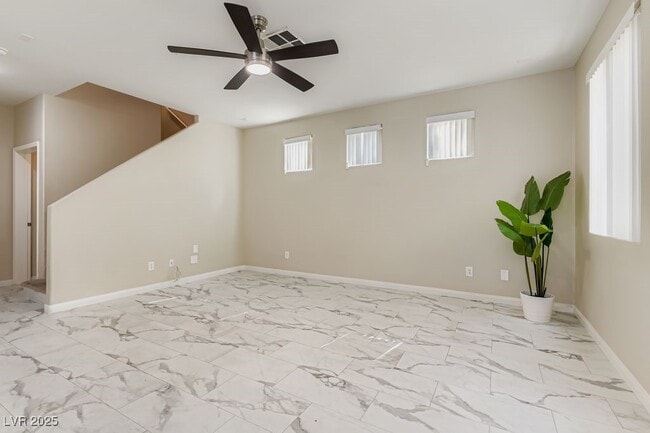 Building Photo - 9519 W Wooded Heights Ave