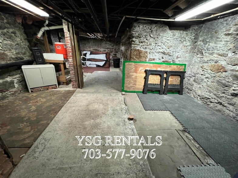 Building Photo - 10 Alleghany St