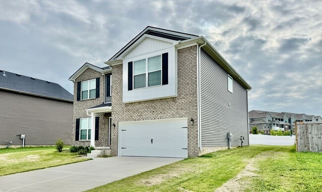 Building Photo - Move in now and pay NO RENT for the rest o...