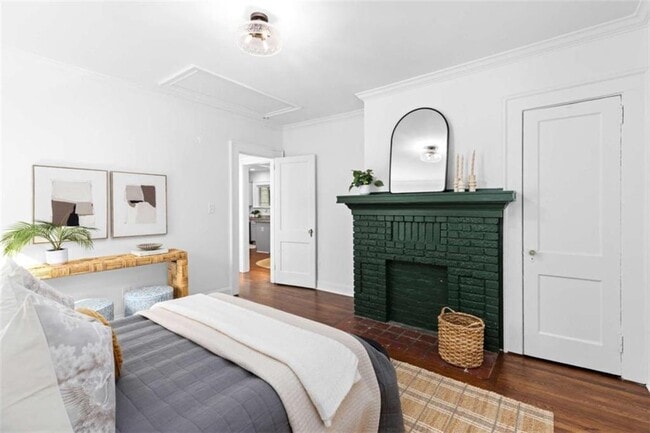 Building Photo - 987 Alloway Pl SE