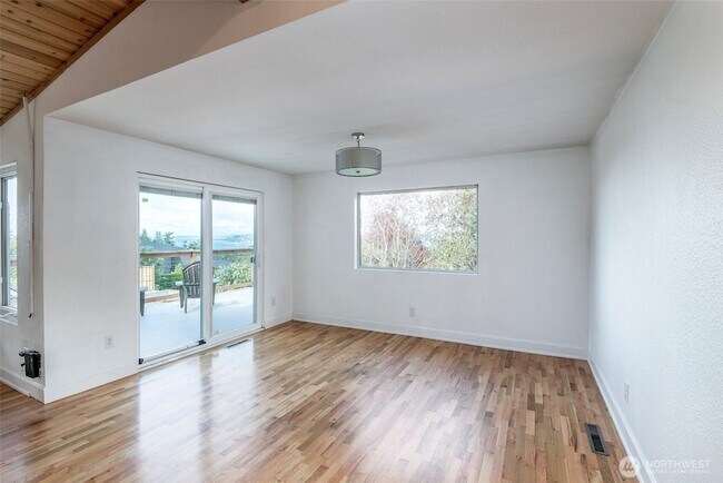 Building Photo - 3613 N 30th St