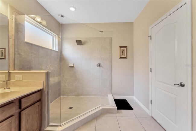 Building Photo - 4348 Acorn Ct