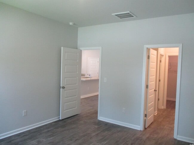 Building Photo - 264 Brackish Dr