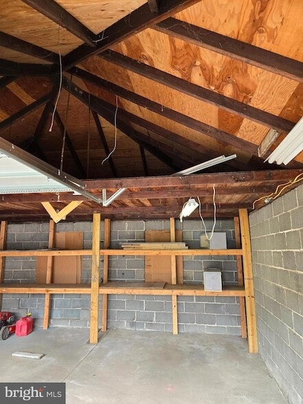 Building Photo - 119 Chestnut St