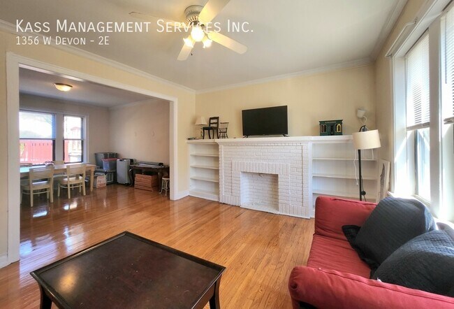 Building Photo - 1356 W Devon-2E