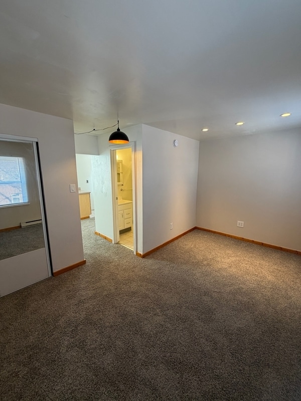 Building Photo - 1430 W Ritner St