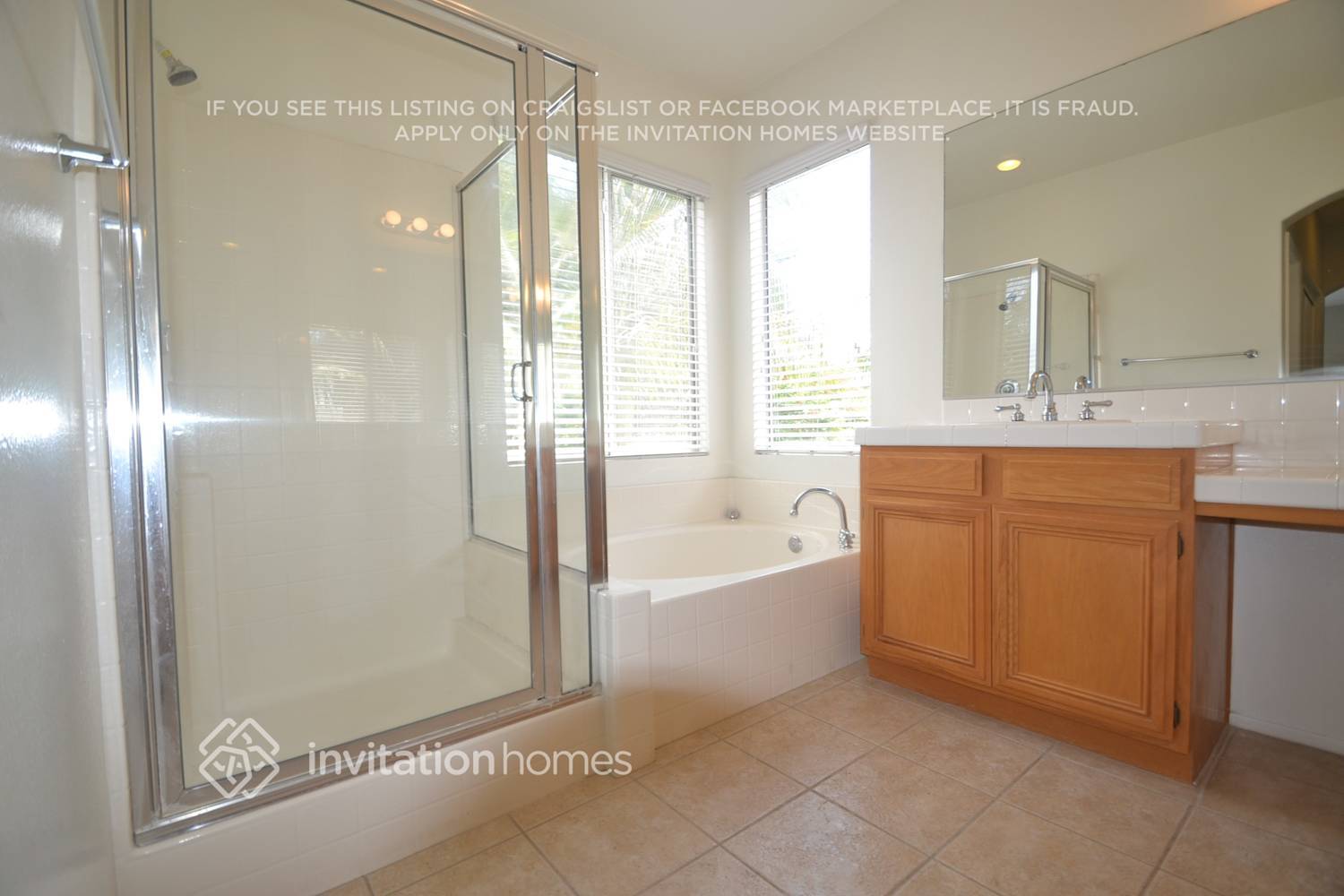 Building Photo - 22830 Oak Knoll Dr