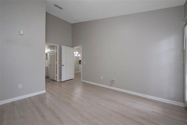Building Photo - 6548 Swissco Dr