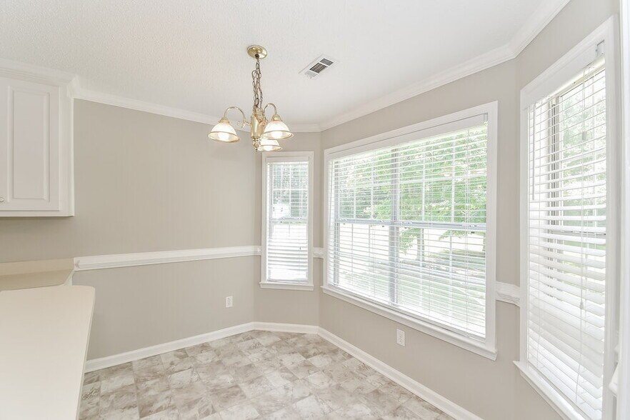 Building Photo - 155 Byington Dr