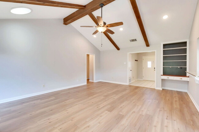Building Photo - 5309 Beckett Cir