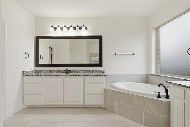 Building Photo - 2604 Dylan Ln