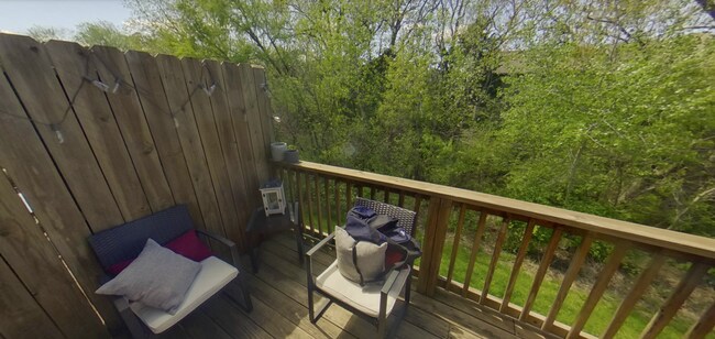 Building Photo - 3D Tour Available - Open Floor Plan + Miller Ranch Neighborhood + Community Pool + Lawn Care Prov...