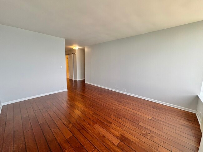 Building Photo - 155 N Harbor Dr