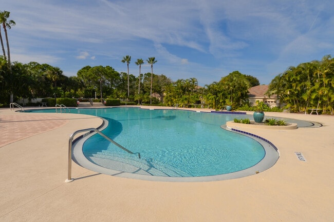 Building Photo - 8108 Carnoustie Pl