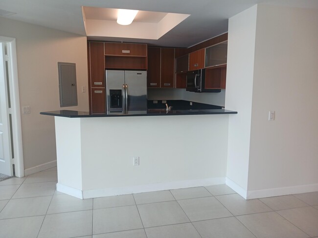 Building Photo - 410 Evernia St