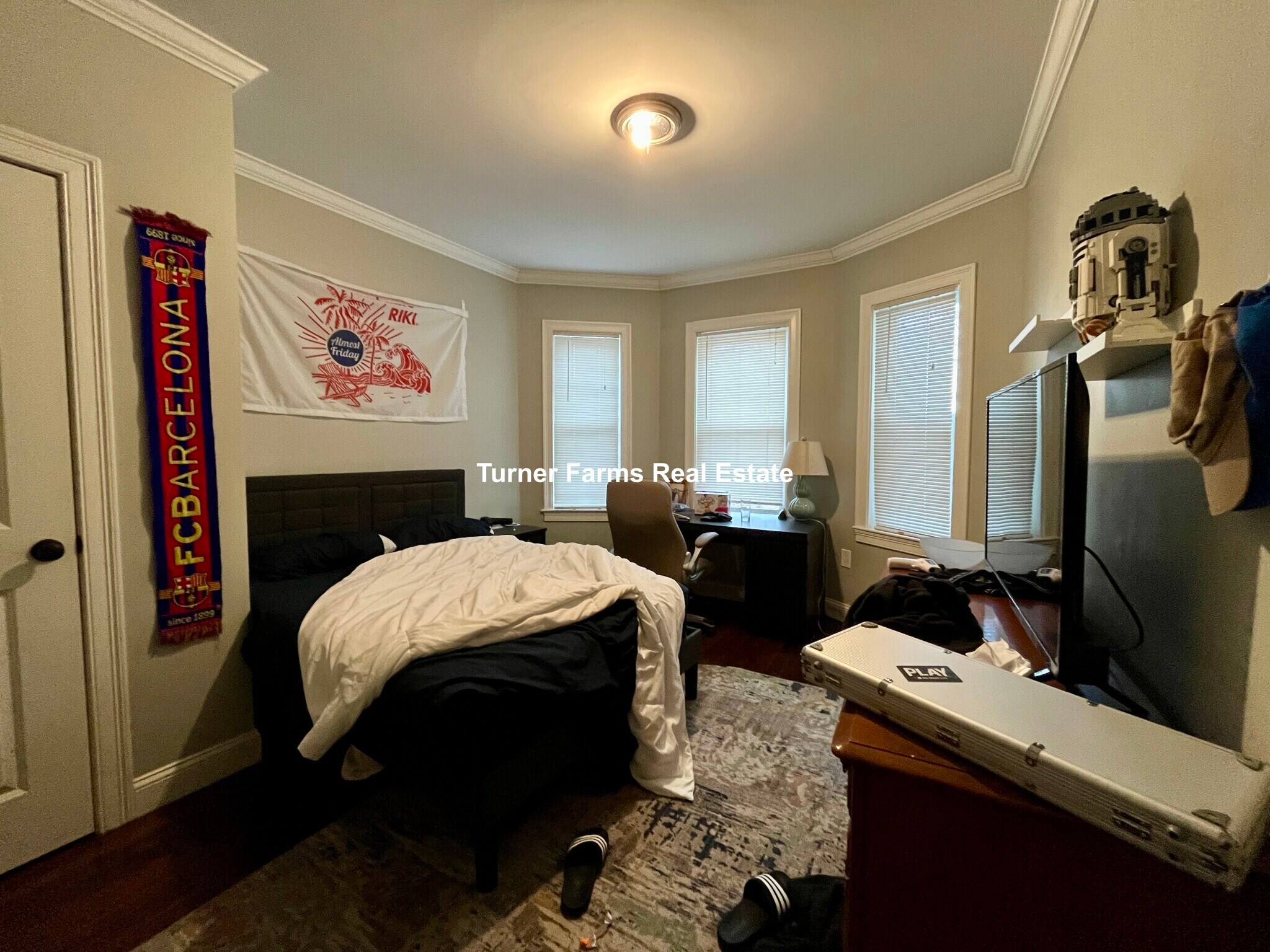 Building Photo - 47 Beech Glen St