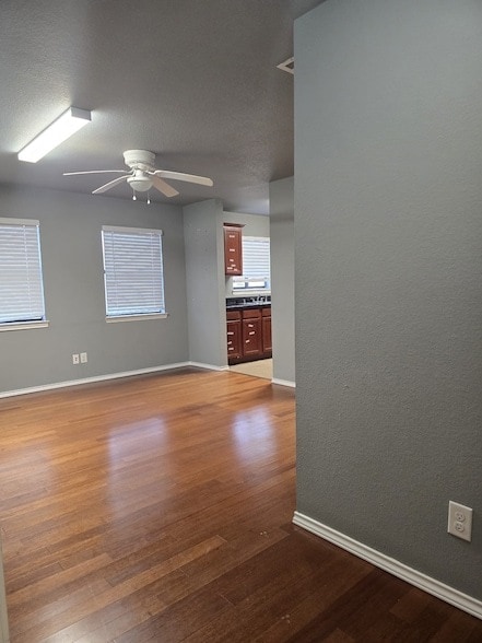 Building Photo - 654 St Louis Ave