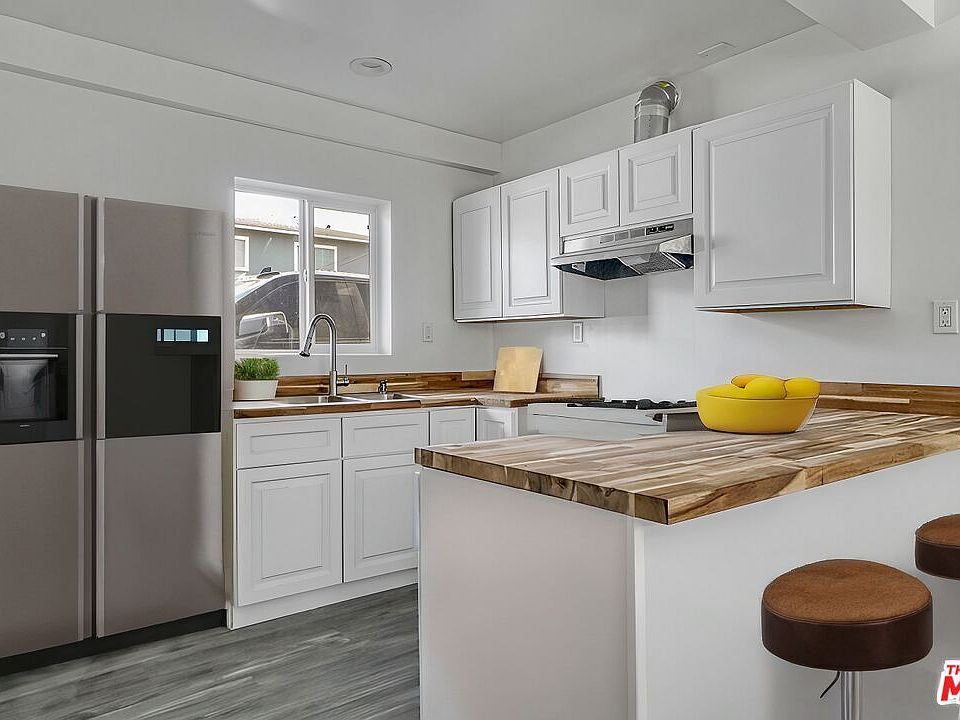 Building Photo - 8821 Reading Ave