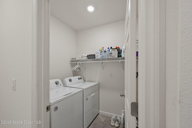 Building Photo - 4687 Magenta Isles Dr