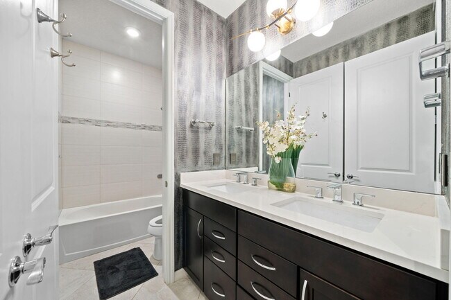 Building Photo - 1512 Bursera Ter