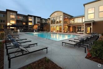 Building Photo - Avalon North Creek