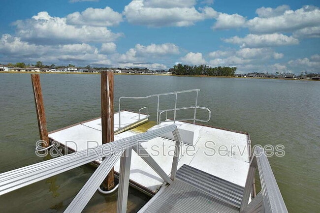 Building Photo - 3857 Capri Coast Dr