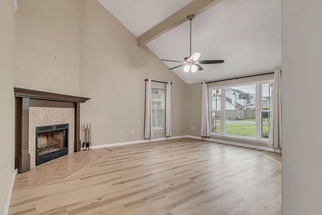 Building Photo - 467 Sandy Ridge Cir