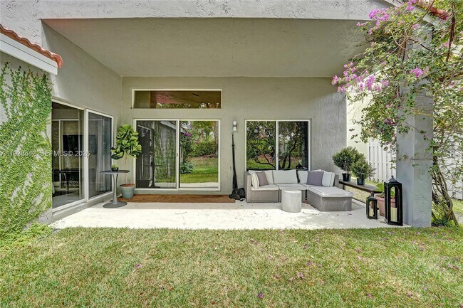 Building Photo - 648 Sand Creek Cir