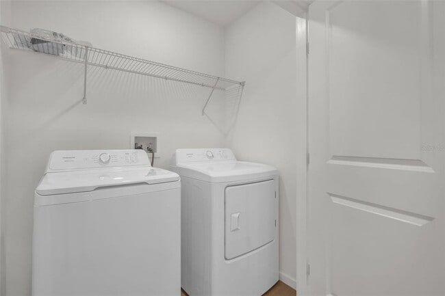 Building Photo - 2428 Bevel Ln
