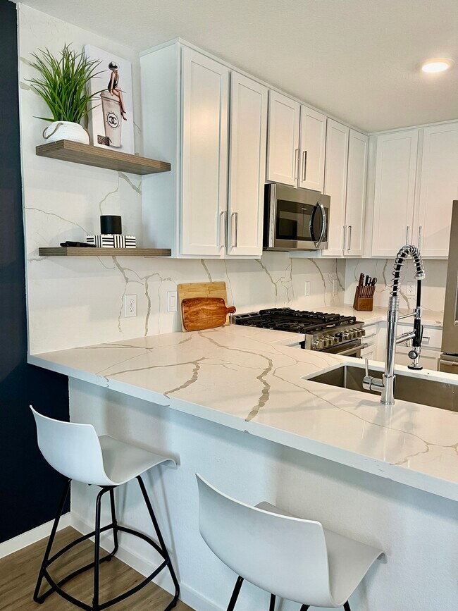 Building Photo - 21431 Carosella Dr