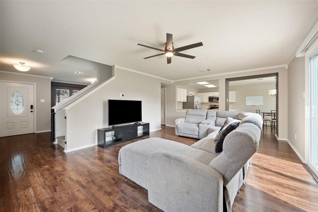 Building Photo - 308 Sunny Brook Dr