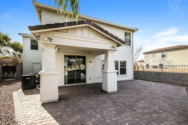 Building Photo - 21142 E Duncan St