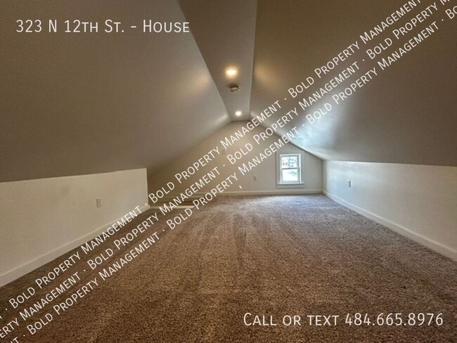Building Photo - 323 N 12th St