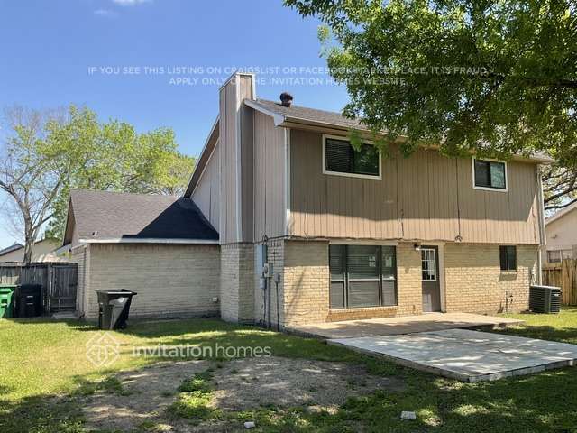 Building Photo - 16014 Logan Rock Rd