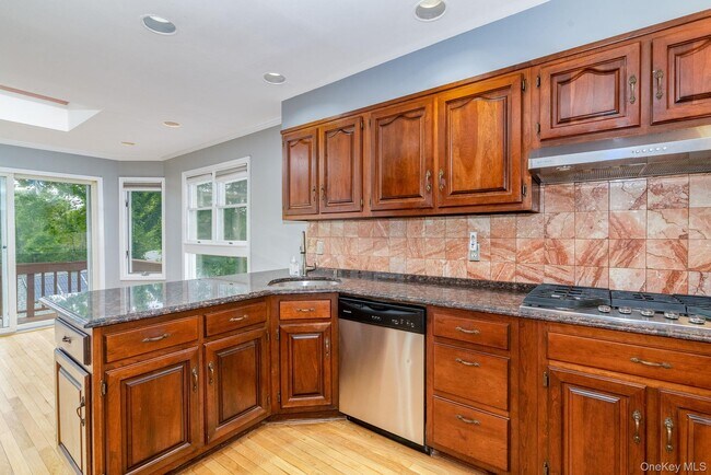 Building Photo - 67 Malvern Ln