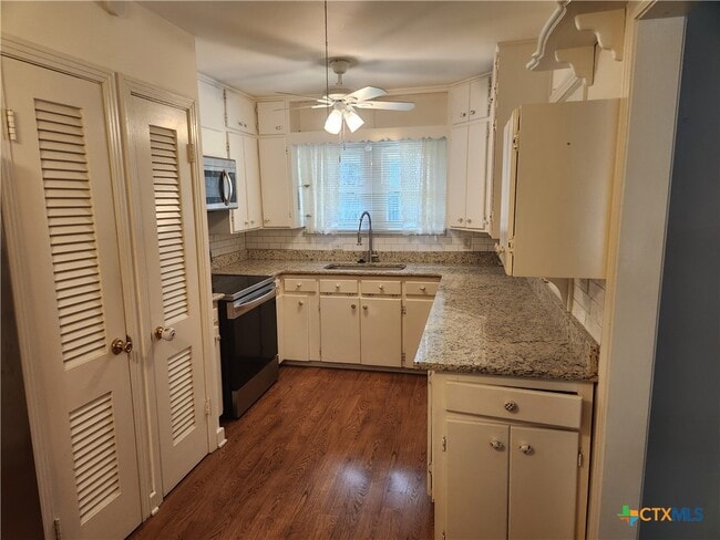 Building Photo - 2312 N 13th St