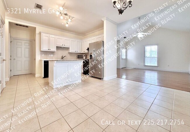 Primary Photo - 3321 Myrtle Grove Dr