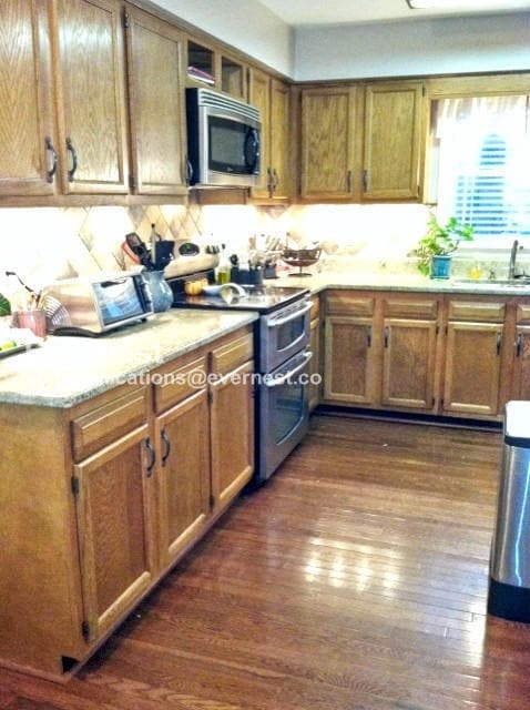 Building Photo - 4524 Fort Mchenry Pkwy