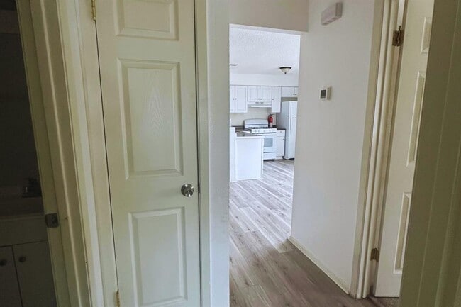 Building Photo - 2202 Tabor Ct