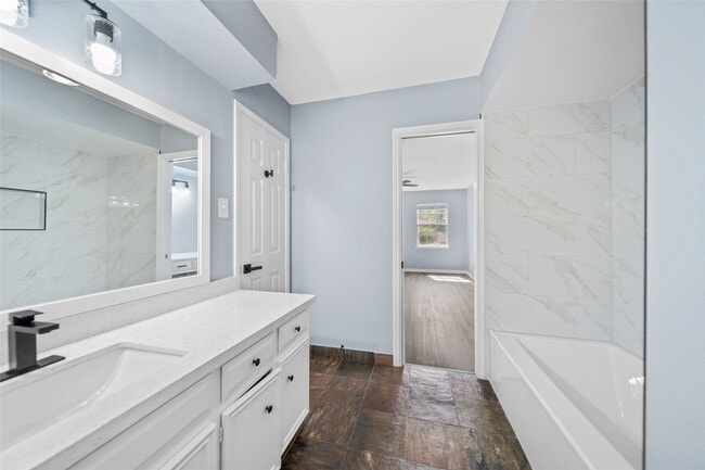 Building Photo - 5314 Lodge Creek Dr