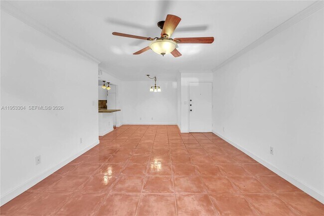 Building Photo - 13720 SW 90th Ave
