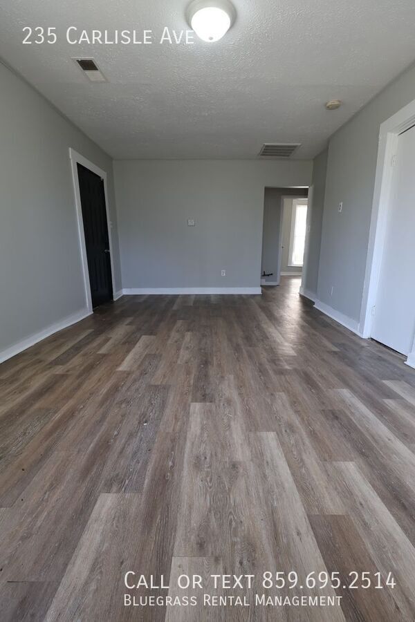 Building Photo - 3-Bed Home Downtown Lexington | $1,299/mo!