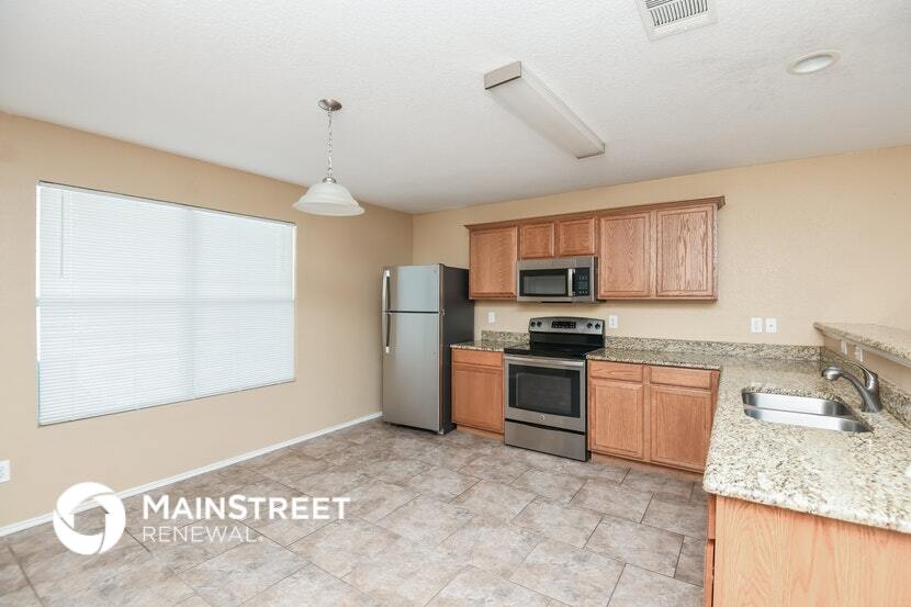 Building Photo - 1701 Vineridge Ln