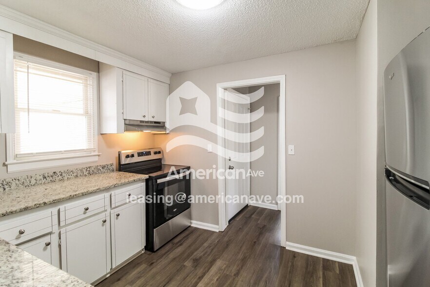 Building Photo - 103 Donald Dr